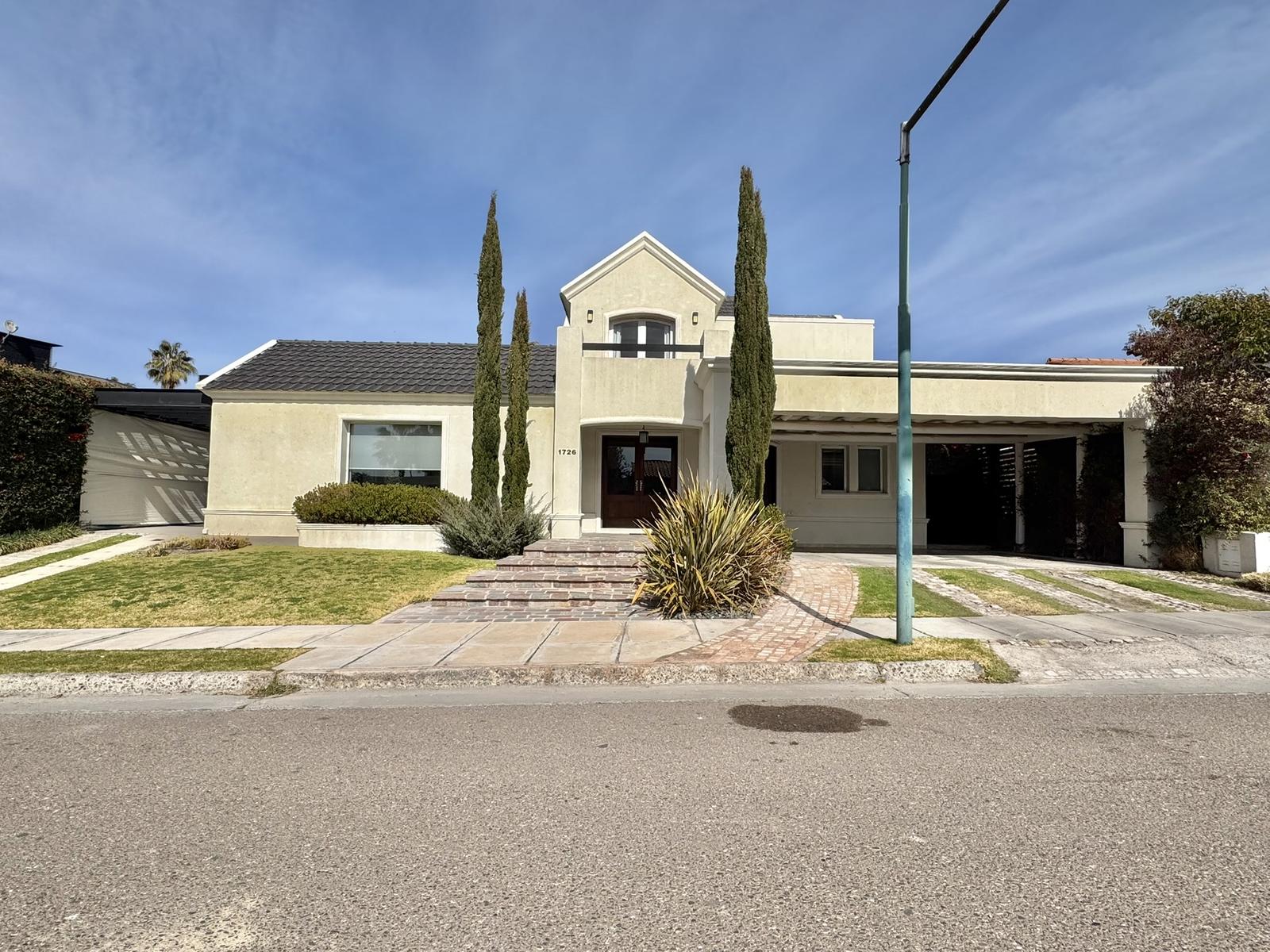 Godoy Cruz, AR-M, AR, 5 Bedrooms Bedrooms, ,4 BathroomsBathrooms,Residential,For Sale,1961859