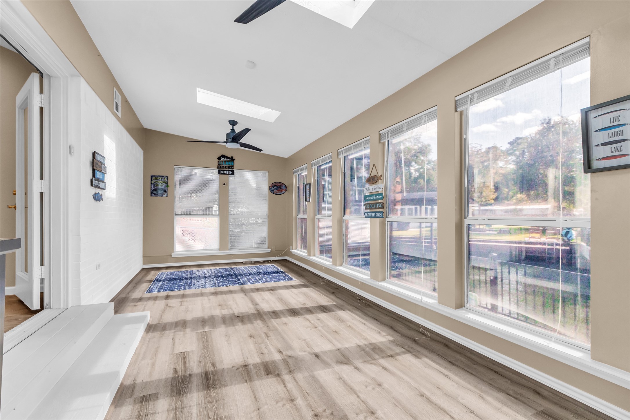 Willis, Texas, 77318, United States, 3 Bedrooms Bedrooms, ,2 BathroomsBathrooms,Residential,For Sale,1994579