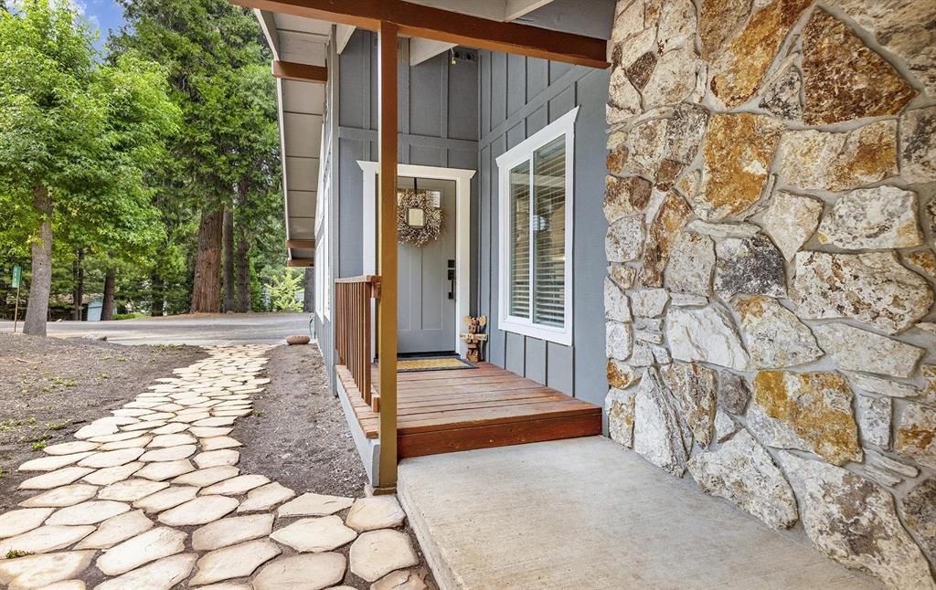 Lake Almanor Country Club, California, 96137, United States, 2 Bedrooms Bedrooms, ,2 BathroomsBathrooms,Residential,For Sale,1934247