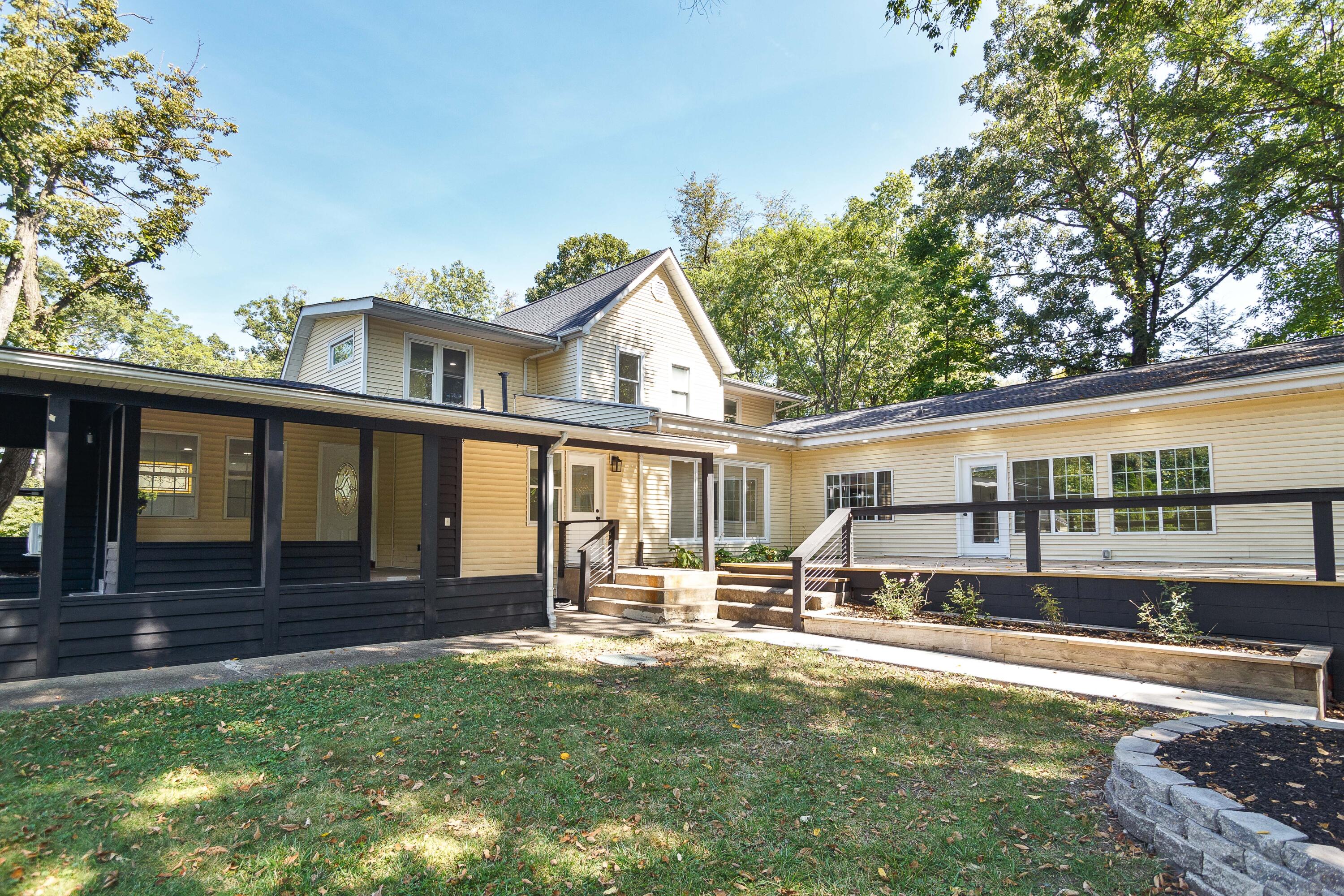 Crown Point, Indiana, 46307, United States, 5 Bedrooms Bedrooms, ,3 BathroomsBathrooms,Residential,For Sale,1946905