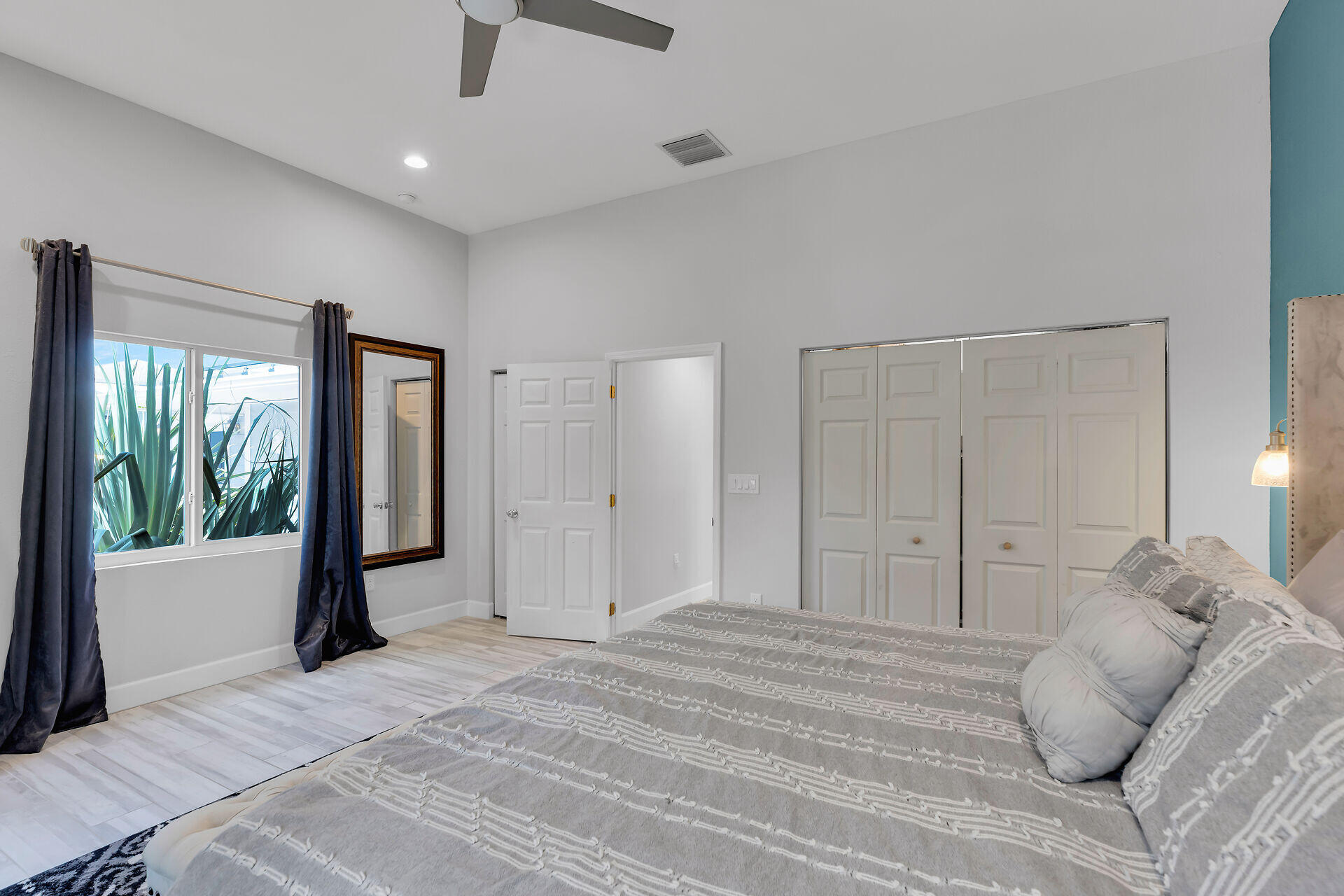 KEY LARGO, Florida, 33037, United States, 4 Bedrooms Bedrooms, ,3 BathroomsBathrooms,Residential,For Sale,1838577