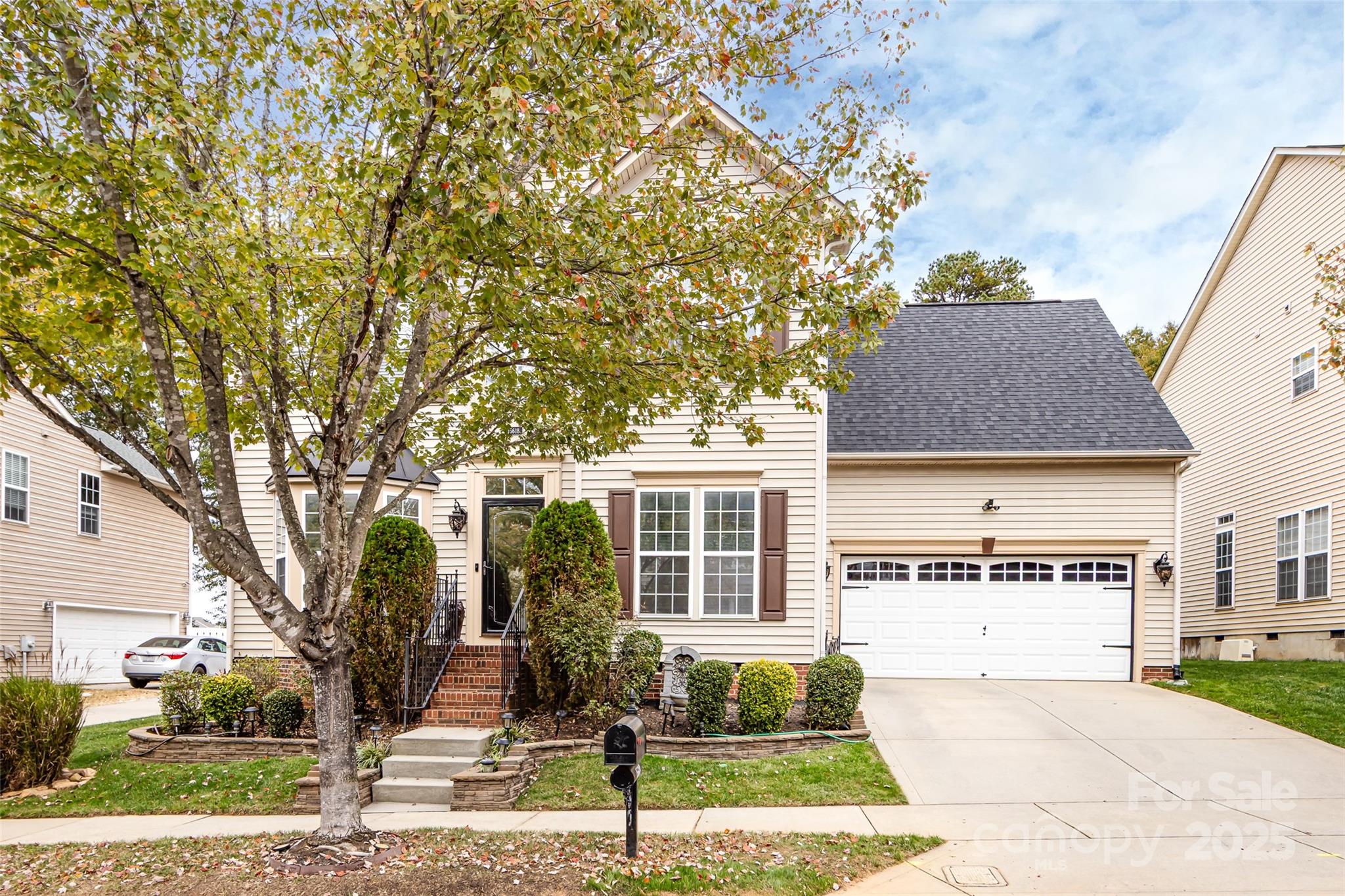 Huntersville, North Carolina, 28078, United States, 4 Bedrooms Bedrooms, ,3 BathroomsBathrooms,Residential,For Sale,1969011