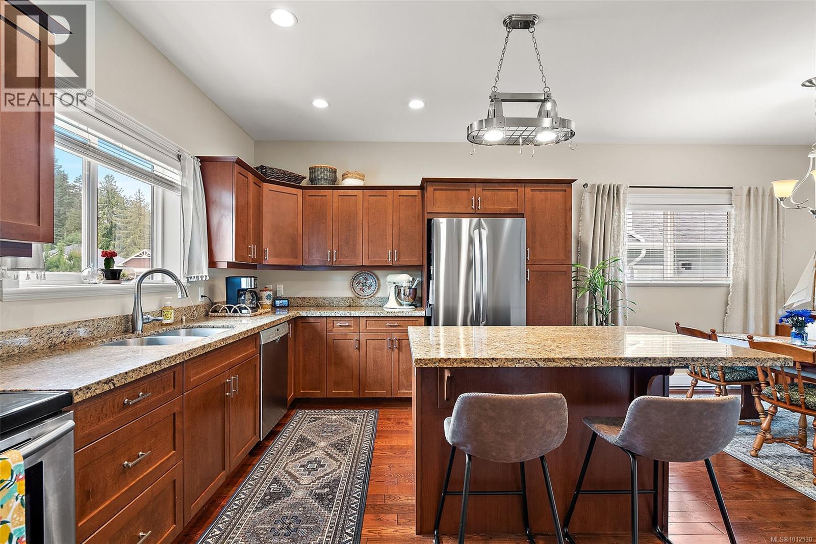 DUNCAN, British Columbia, V9L 0E1, CA, 4 Bedrooms Bedrooms, ,3 BathroomsBathrooms,Residential,For Sale,1949053