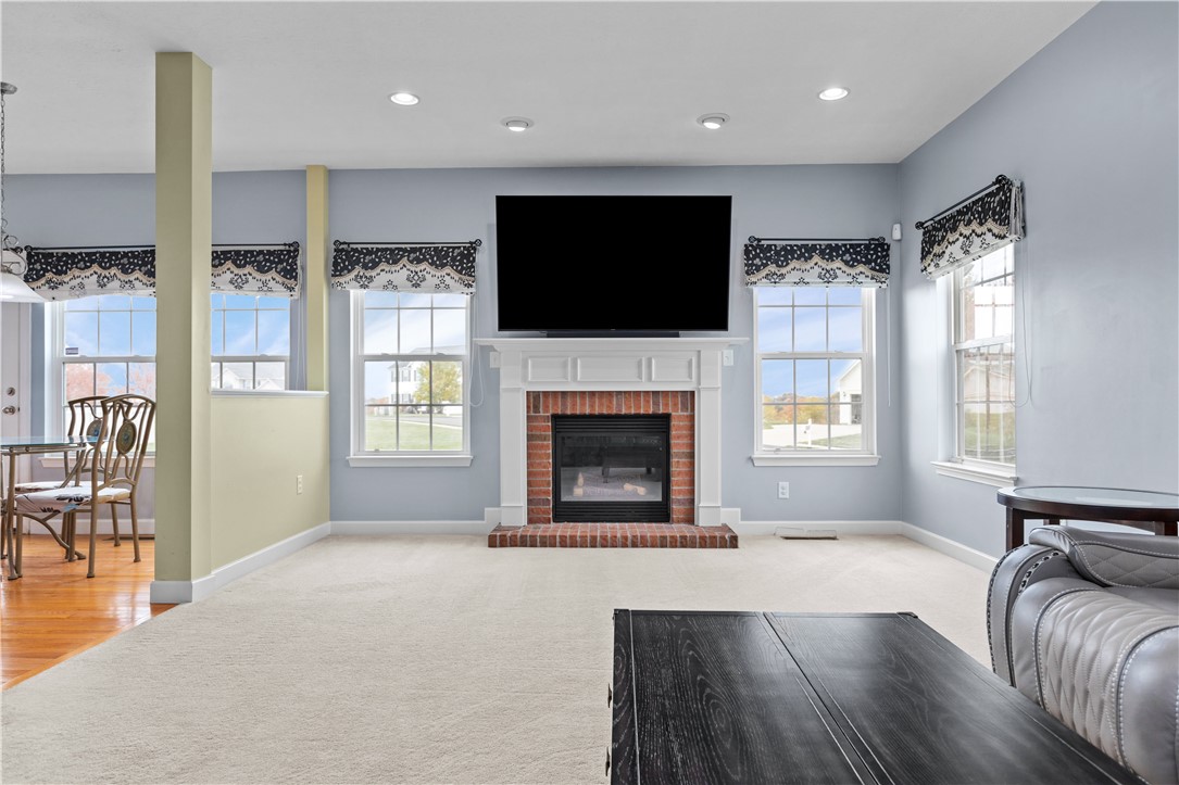 512 Madison Dr, Gibsonia, Pennsylvania, 15044, United States, 4 Bedrooms Bedrooms, ,4 BathroomsBathrooms,Residential,For Sale,512 Madison Dr ,1672528