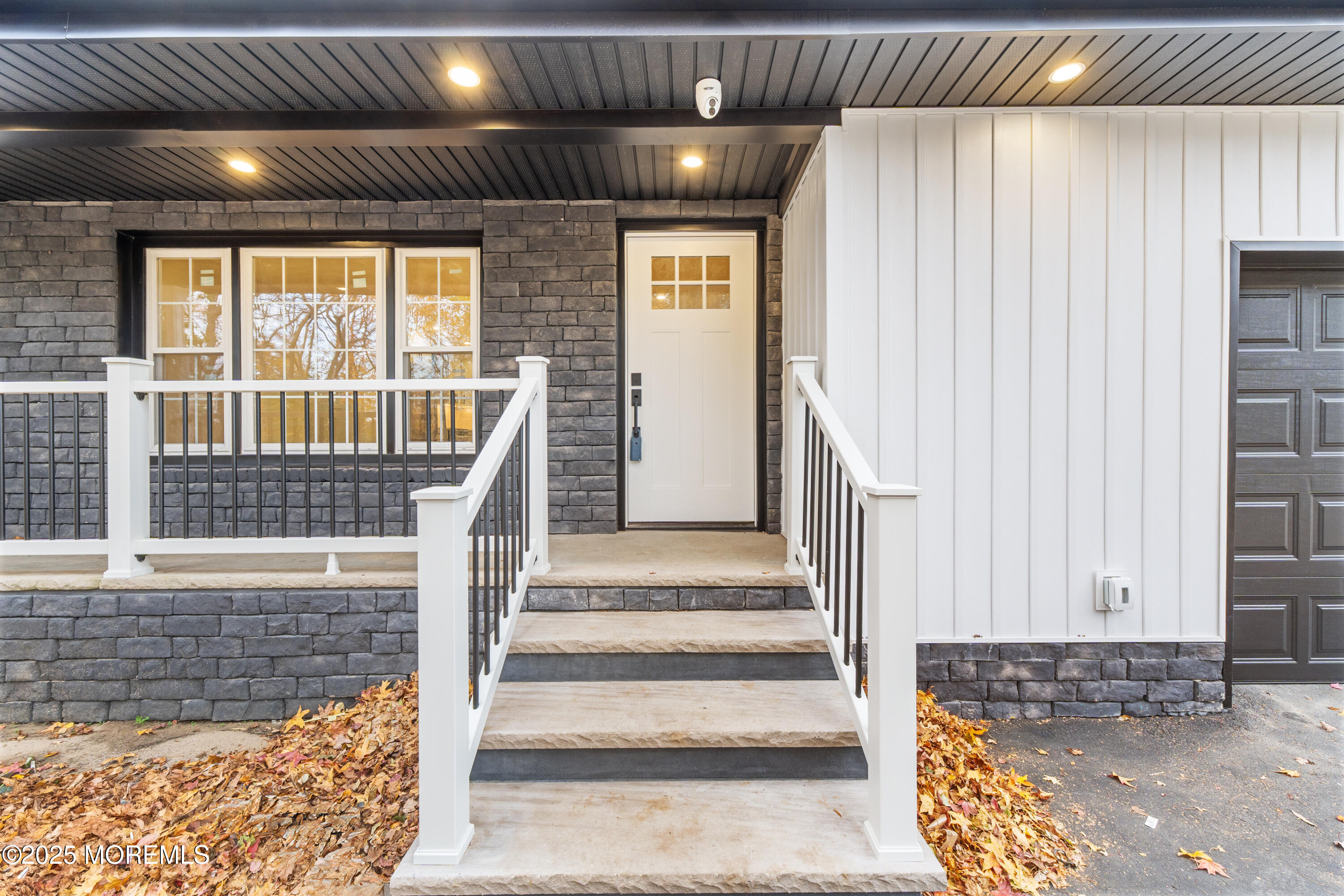 Middletown, New Jersey, 07748, United States, 3 Bedrooms Bedrooms, ,3 BathroomsBathrooms,Residential,For Sale,1987371