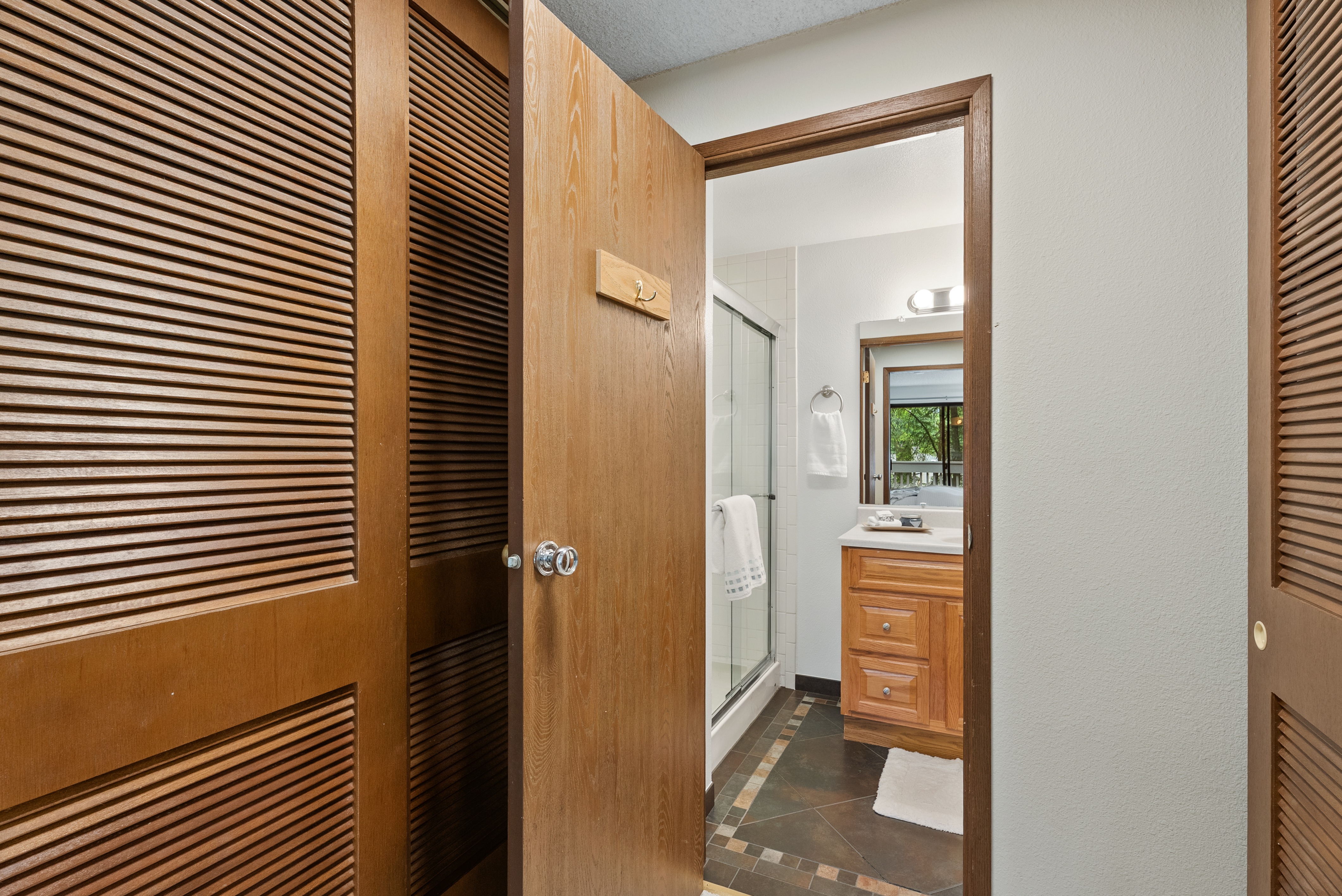  4005 145th Ave NE, Bellevue, WA 98007 - 物件實景