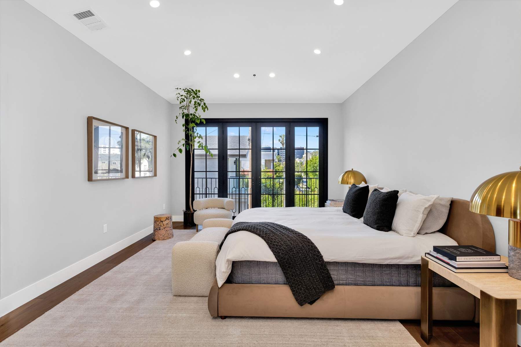  8671 Clifton Way - 物件實景