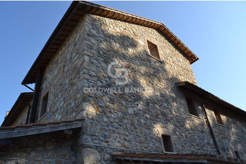 Tolfa, Roma, 00059, IT, 6 Bedrooms Bedrooms, ,6 BathroomsBathrooms,Residential,For Sale,1837839
