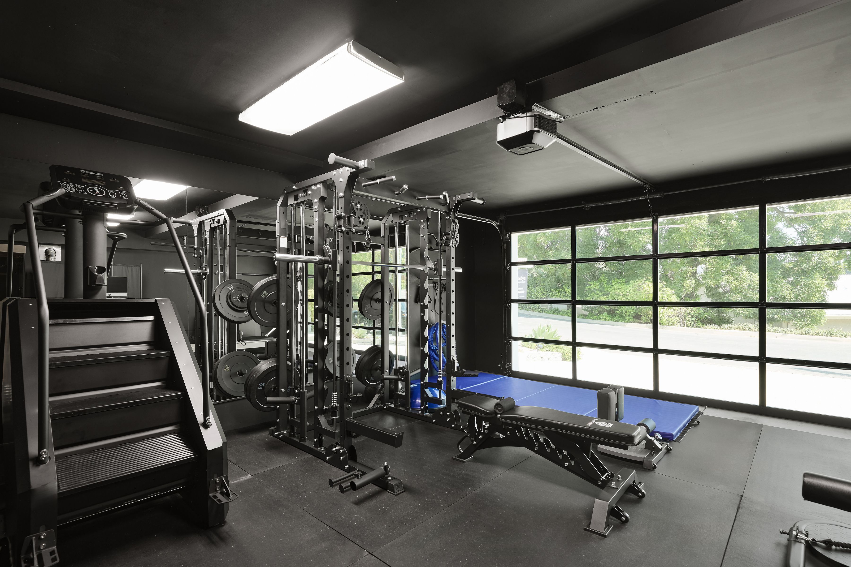  4967 Llano Dr - 物件實景