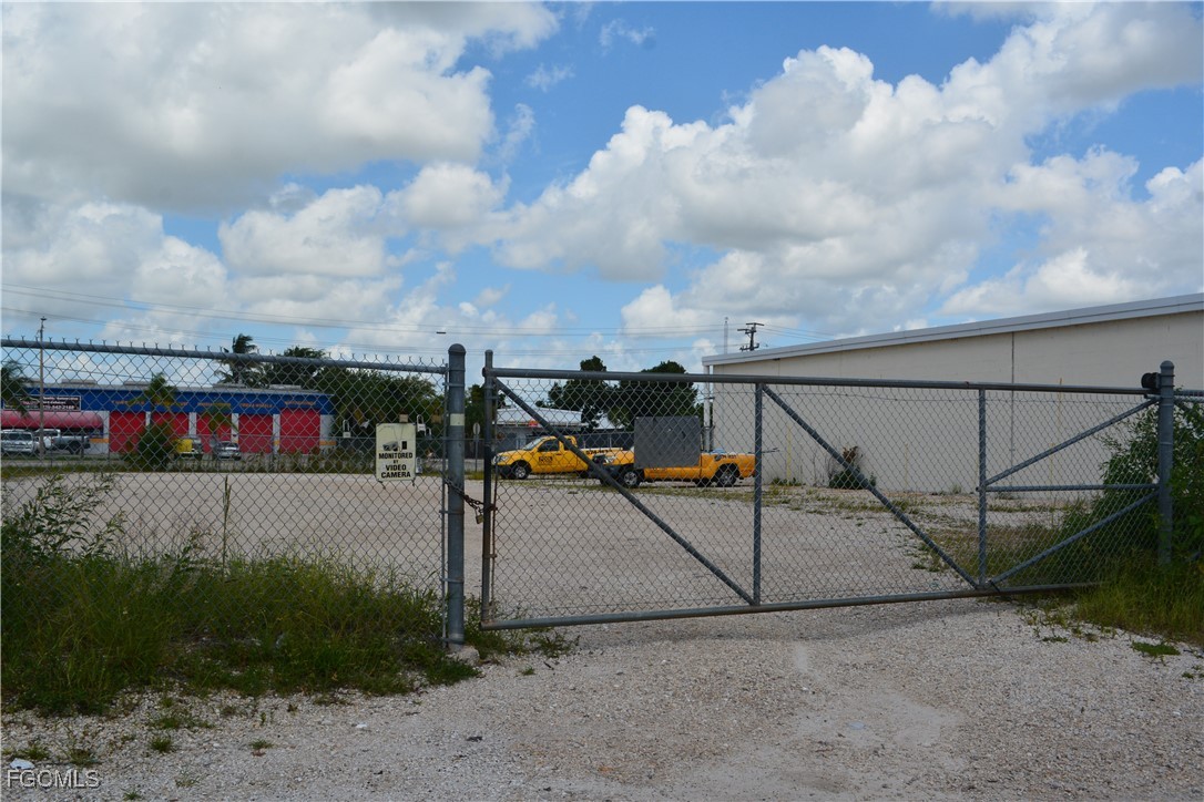 Cape Coral, Florida, 33990, United States, ,Land,For Sale,1975490