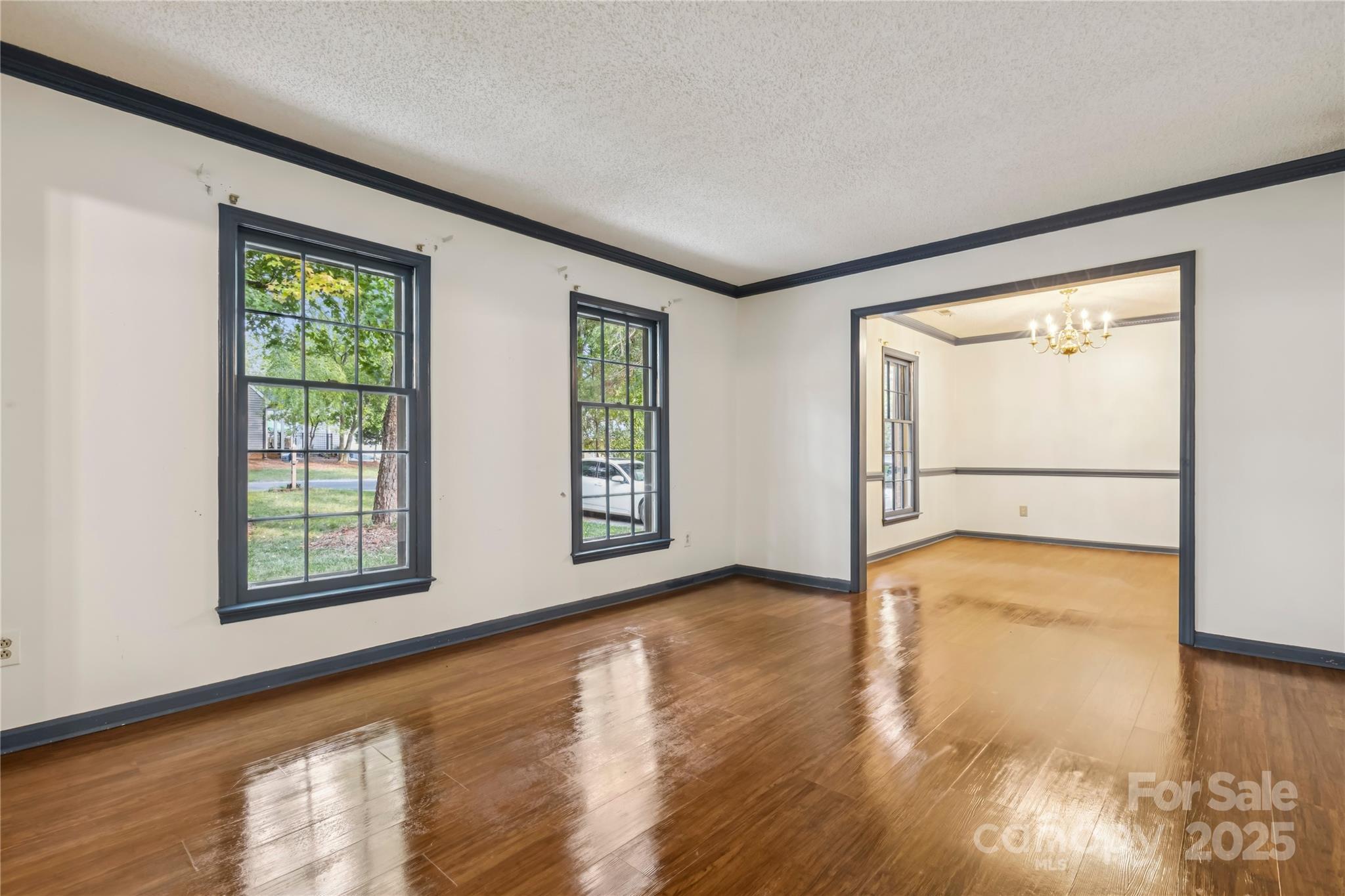 Matthews, North Carolina, 28105, United States, 4 Bedrooms Bedrooms, ,3 BathroomsBathrooms,Residential,For Sale,1938548