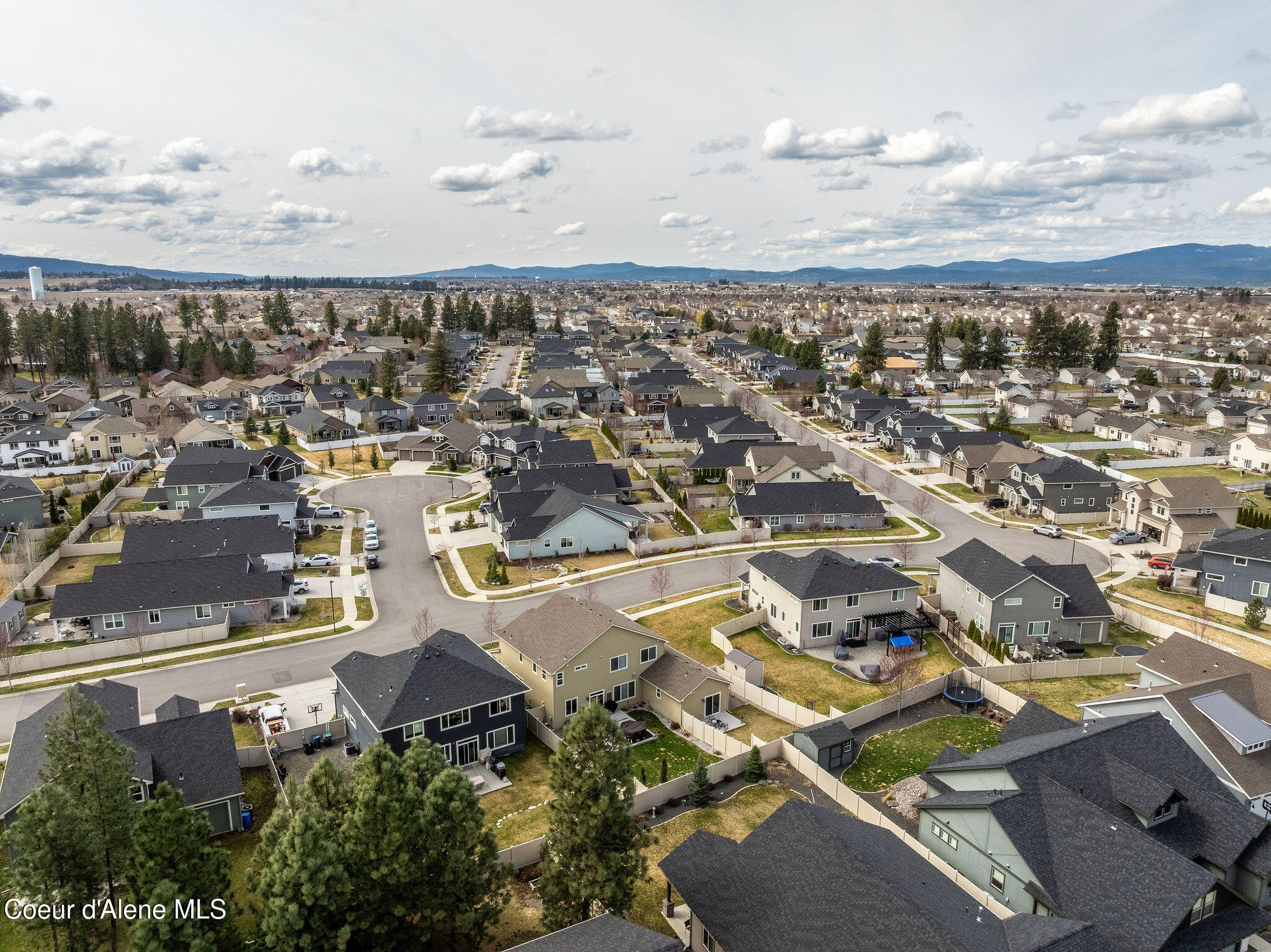 Coeur D'alene, Idaho, 83815, United States, 5 Bedrooms Bedrooms, ,4 BathroomsBathrooms,Residential,For Sale,1754735