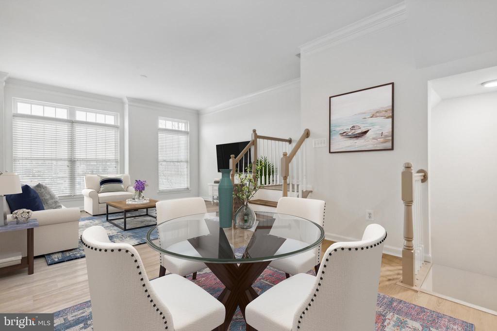 Chantilly, Virginia, 20152, United States, 3 Bedrooms Bedrooms, ,4 BathroomsBathrooms,Residential,For Sale,1942901