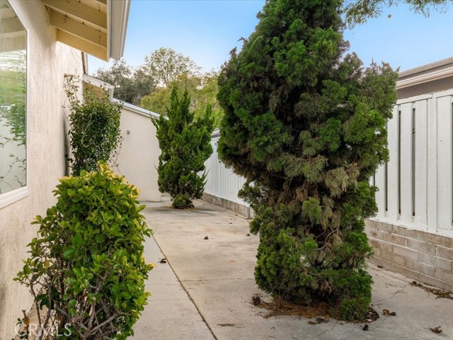 Santa Barbara, California, 93101, United States, 3 Bedrooms Bedrooms, ,2 BathroomsBathrooms,Residential,For Sale,2008864