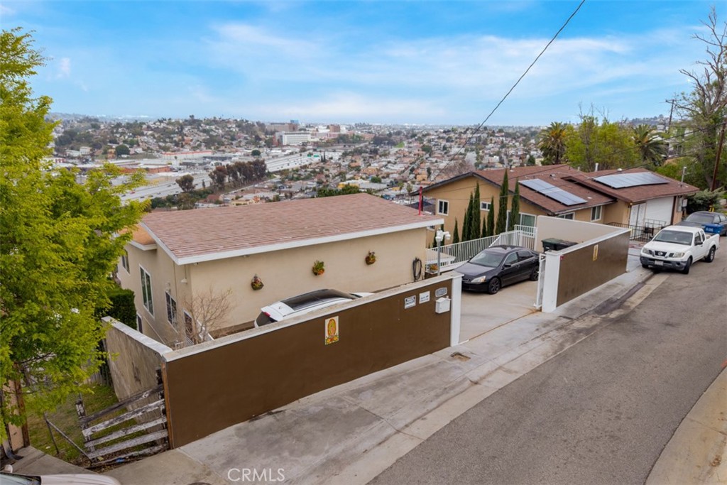 Los Angeles, California, 90063, United States, 5 Bedrooms Bedrooms, ,4 BathroomsBathrooms,Residential,For Sale,1759937
