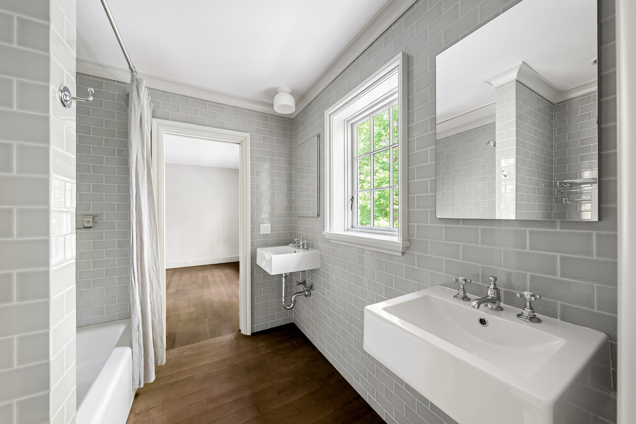  Timeless Architecture and Modern Livability Converge in Tuxedo Park Home - 物件實景