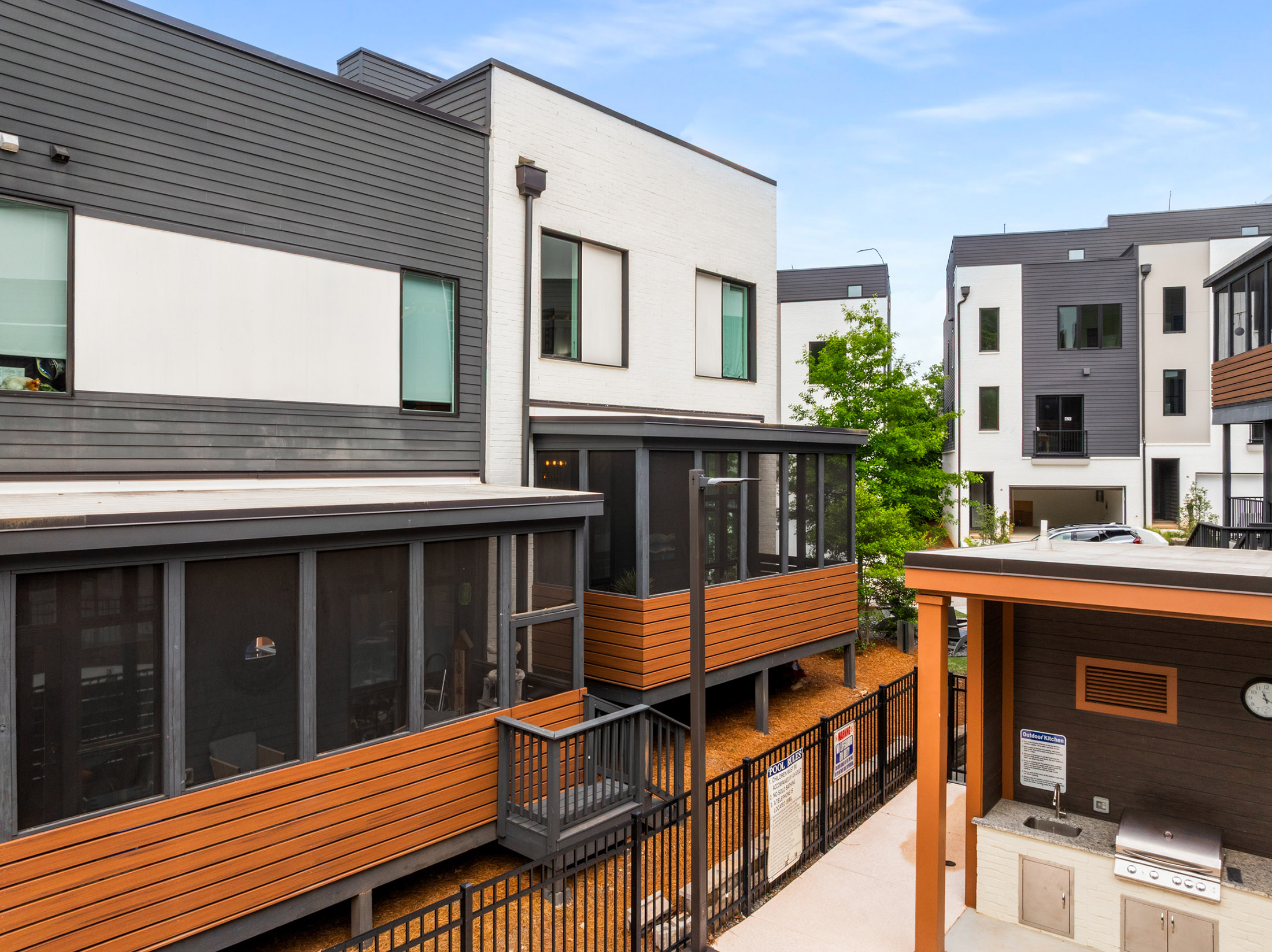  Exceptional End-Unit Townhome at Moda Decatur - 物件實景