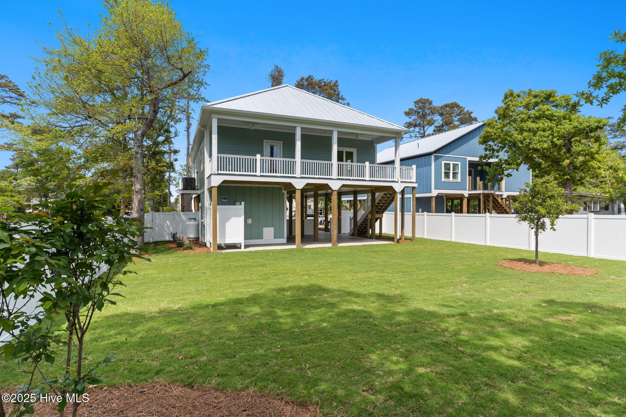 Oak Island, North Carolina, 28465, United States, 3 Bedrooms Bedrooms, ,2 BathroomsBathrooms,Residential,For Sale,1910554