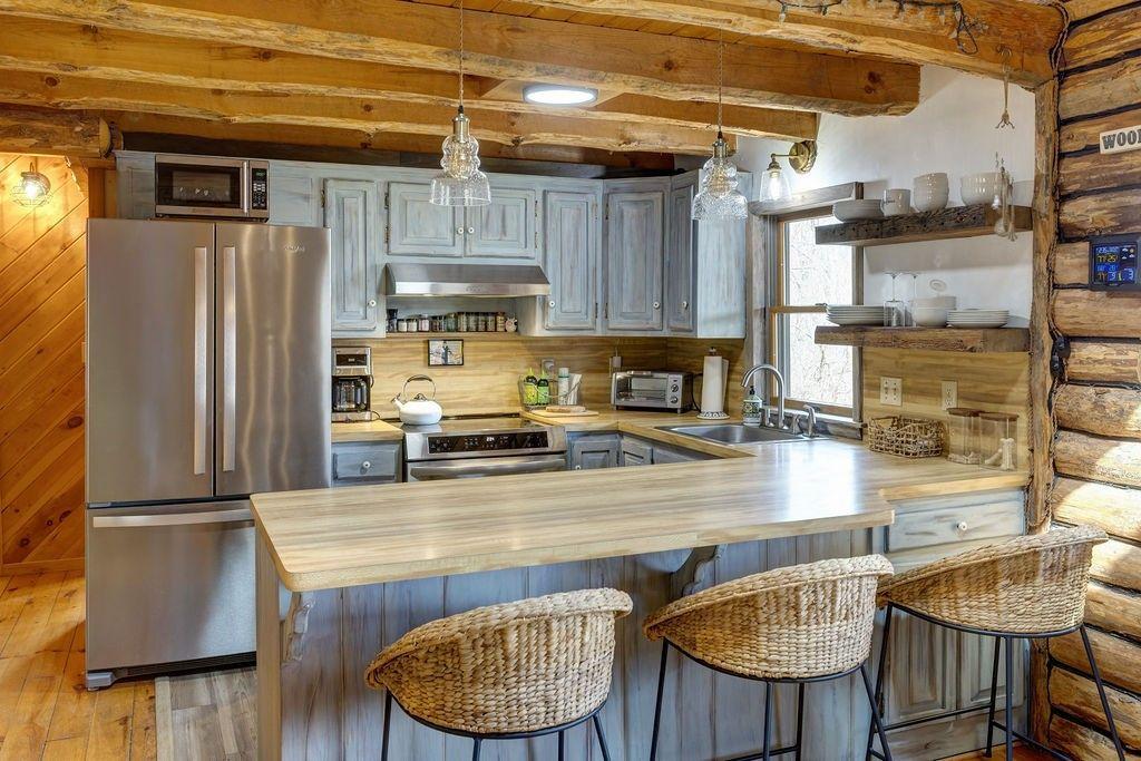 Roxbury, New York, 12474, United States, 3 Bedrooms Bedrooms, ,2 BathroomsBathrooms,Residential,For Sale,1793285