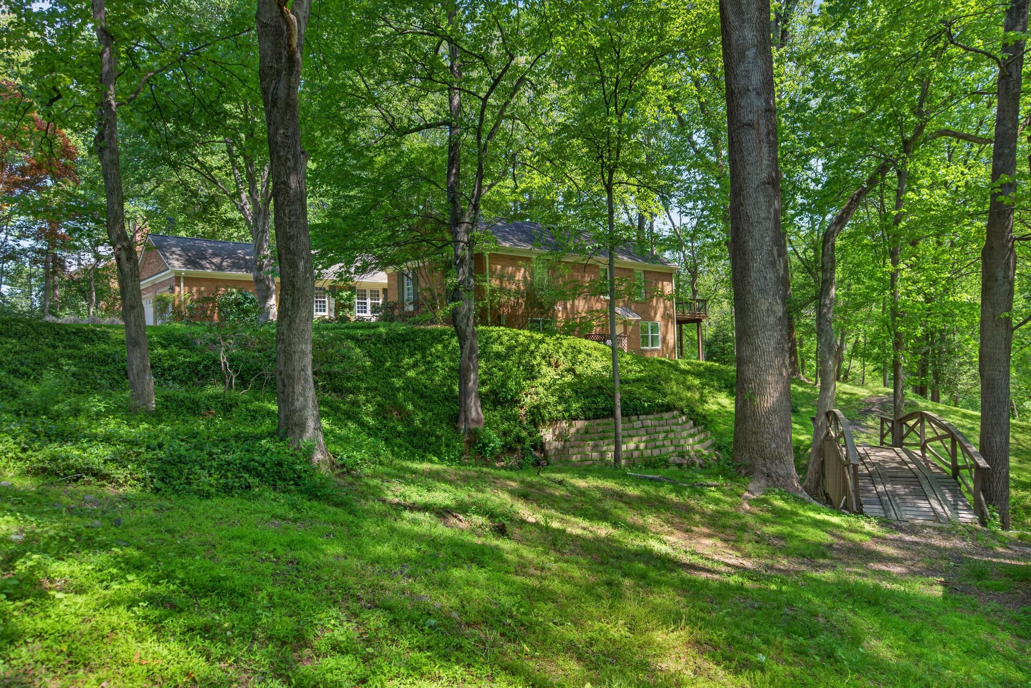  10223 Cedar Pond Drive, Vienna, VA, 22182 - 物件實景