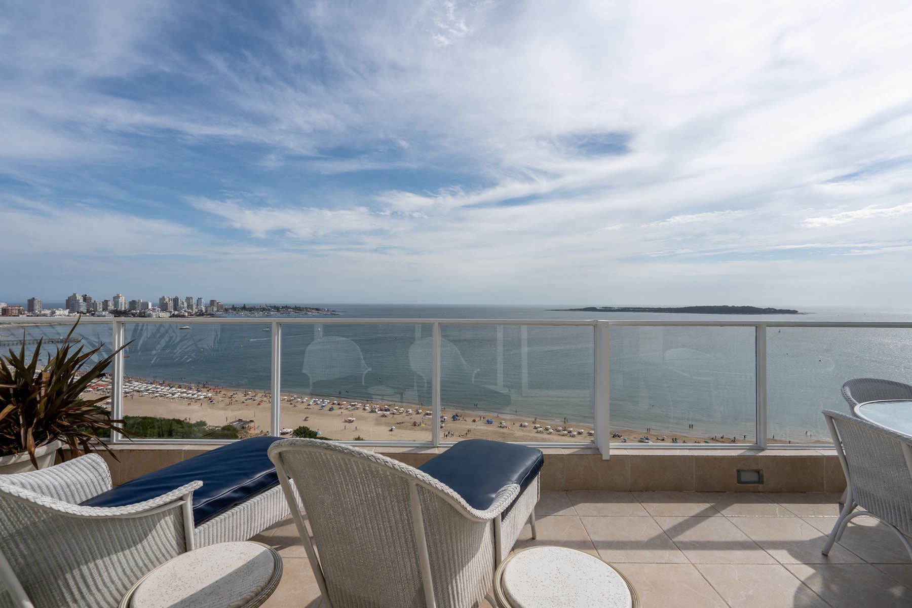  Penthouse with excellent view in Playa Mansa. - 物件實景