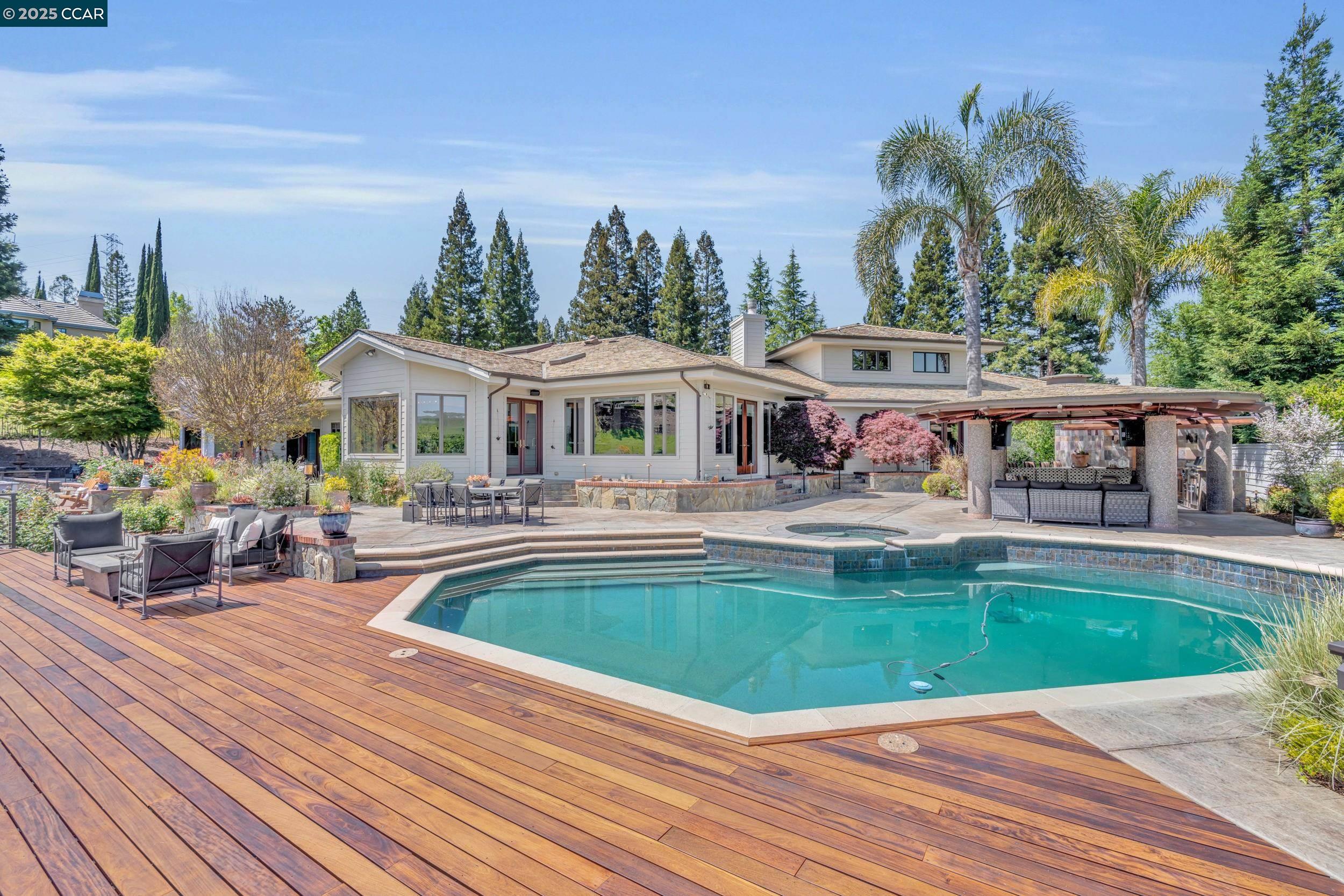 Danville, California, 94506, United States, 5 Bedrooms Bedrooms, ,6 BathroomsBathrooms,Residential,For Sale,1948518