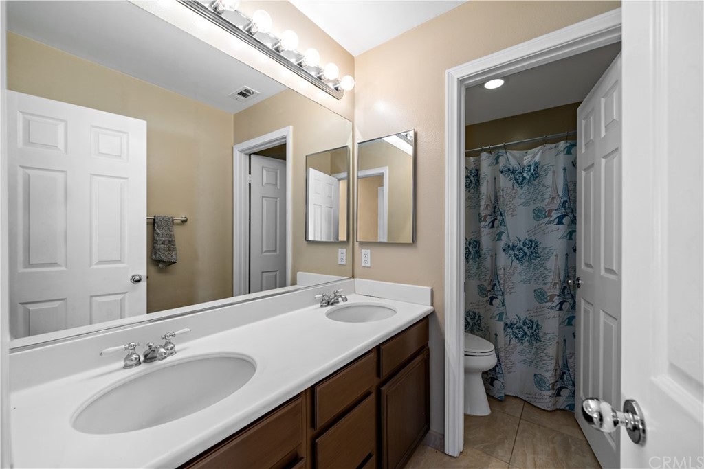 Murrieta, California, 92563, United States, 4 Bedrooms Bedrooms, ,3 BathroomsBathrooms,Residential,For Sale,1920911