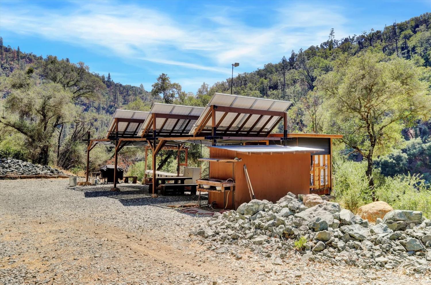 16741 Rices Crossing Road, North San Juan, California, 95960, United States, ,Residential,For Sale,16741 Rices Crossing Road,1682672