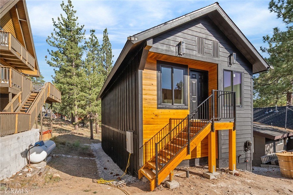 Big Bear Lake, California, 92315, United States, 3 Bedrooms Bedrooms, ,2 BathroomsBathrooms,Residential,For Sale,1896398