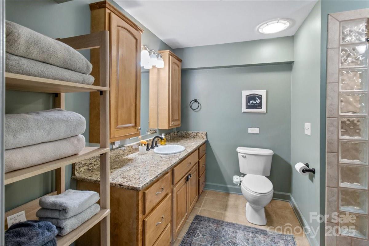 Nebo, North Carolina, 28761, United States, 3 Bedrooms Bedrooms, ,2 BathroomsBathrooms,Residential,For Sale,1999894