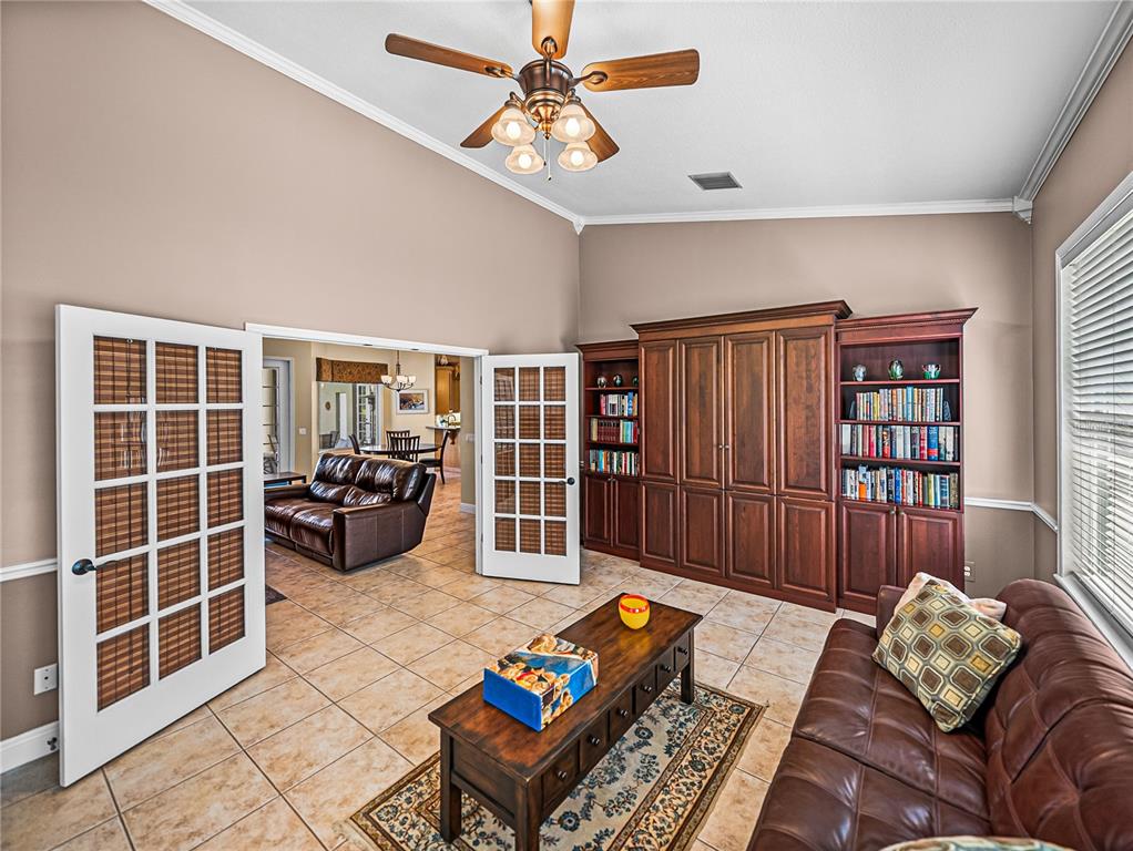 Winter Haven, Florida, 33884, United States, 4 Bedrooms Bedrooms, ,4 BathroomsBathrooms,Residential,For Sale,1934531