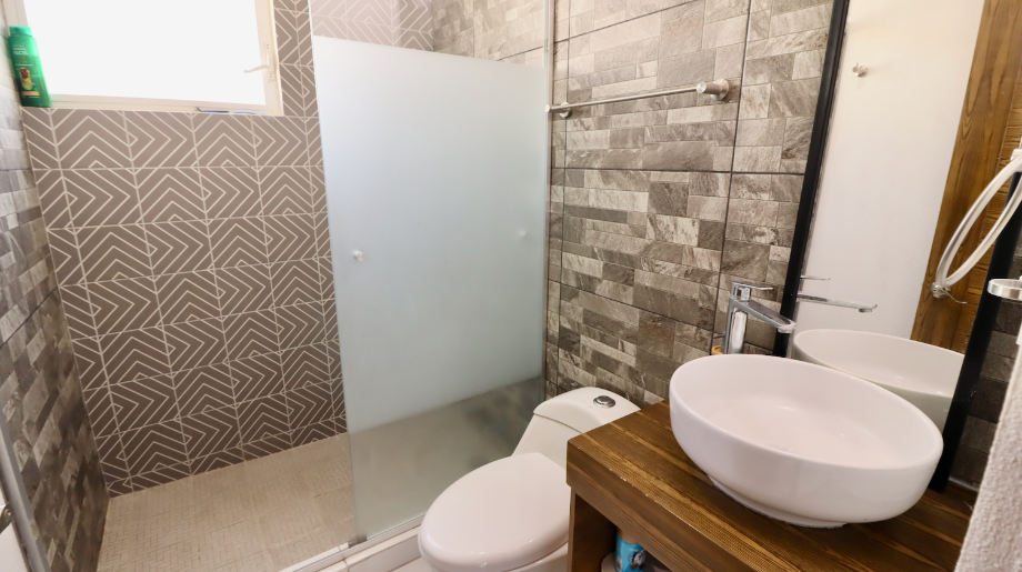 Morelia, Michoacán de Ocampo, 58350, Mexico, 2 Bedrooms Bedrooms, ,2 BathroomsBathrooms,Residential,For Sale,1994379