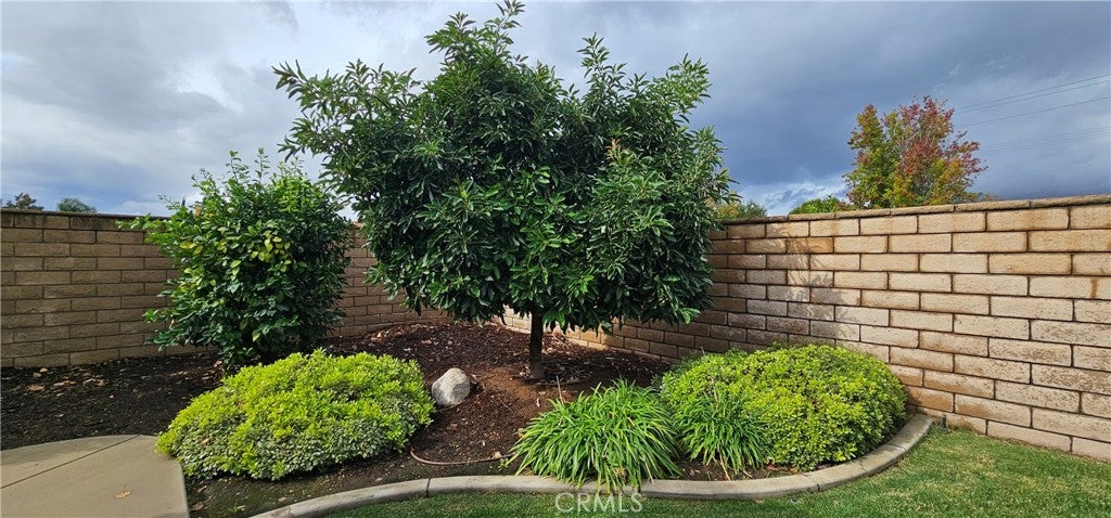 Redlands, California, 92373, United States, 4 Bedrooms Bedrooms, ,2 BathroomsBathrooms,Residential,For Sale,1994267