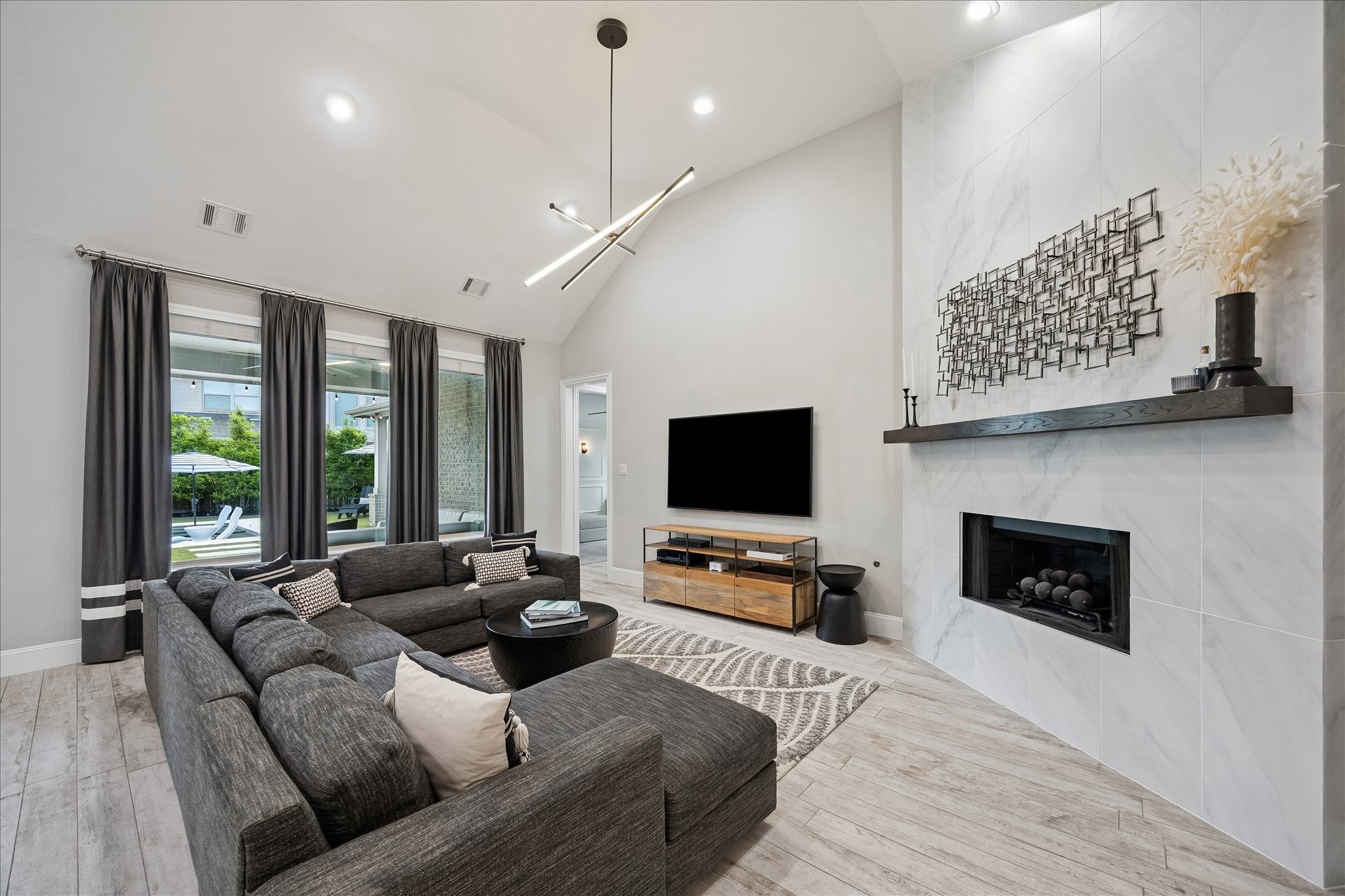  2807 Mayfield Ridge Lane - 物件實景