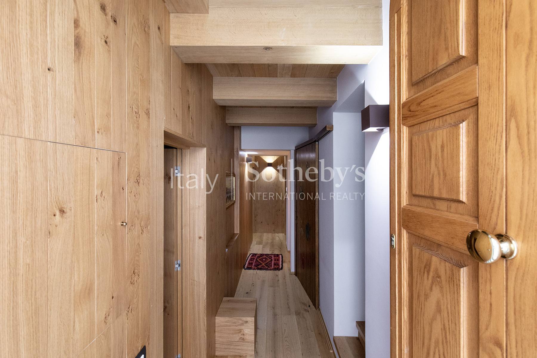  Elegant Townhouse with View - 物件實景