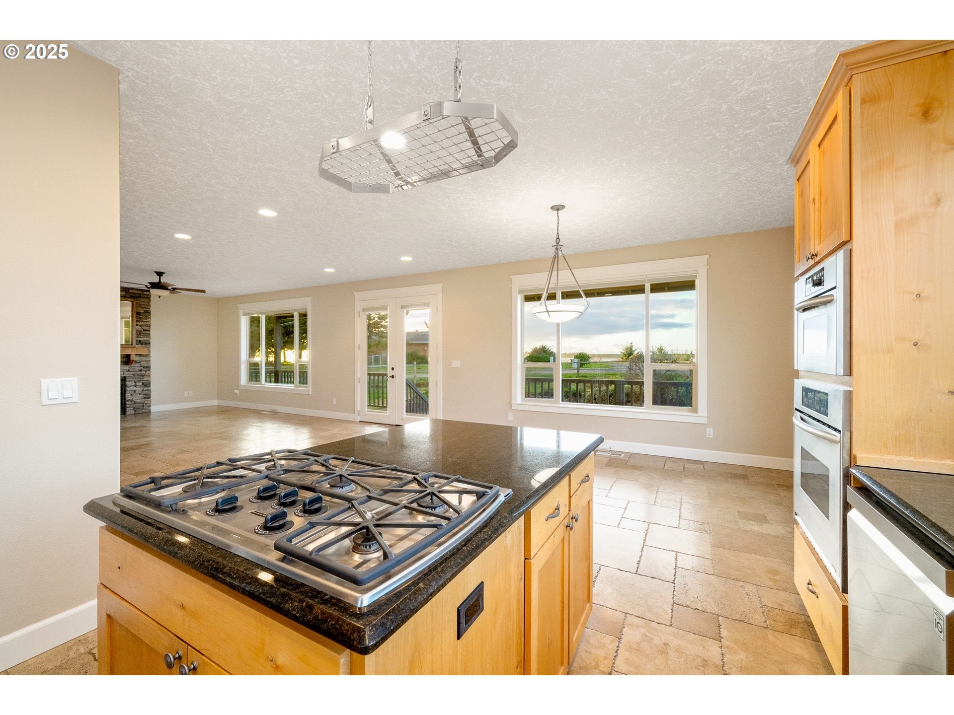 Tillamook, Oregon, 97141, United States, 3 Bedrooms Bedrooms, ,4 BathroomsBathrooms,Residential,For Sale,1998230