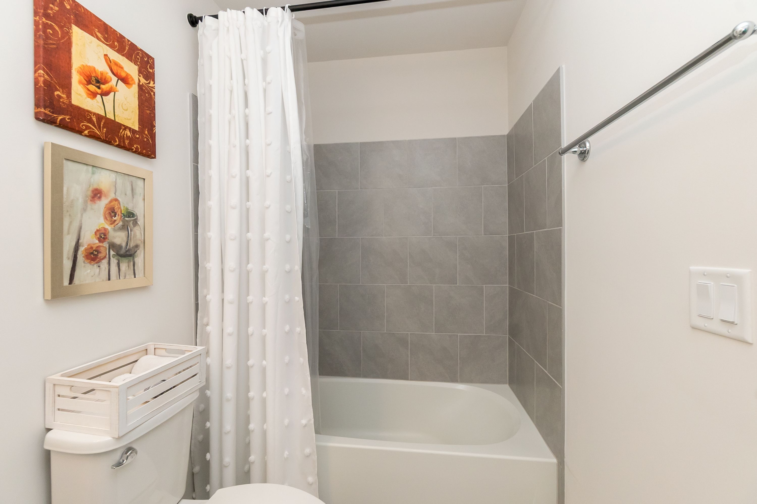 Ann Arbor, Michigan, 48105, United States, 4 Bedrooms Bedrooms, ,Residential,For Sale,1737854