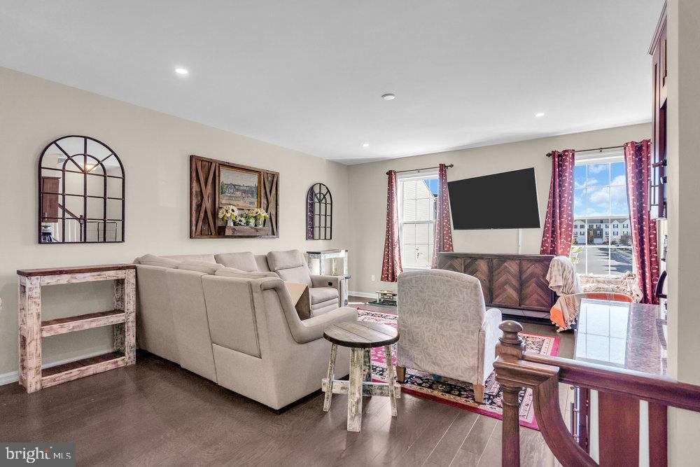 Brick, New Jersey, 08723, United States, 4 Bedrooms Bedrooms, ,4 BathroomsBathrooms,Residential,For Sale,2000832