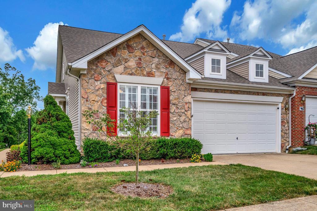 Fredericksburg, Virginia, 22401, United States, 3 Bedrooms Bedrooms, ,3 BathroomsBathrooms,Residential,For Sale,1911277
