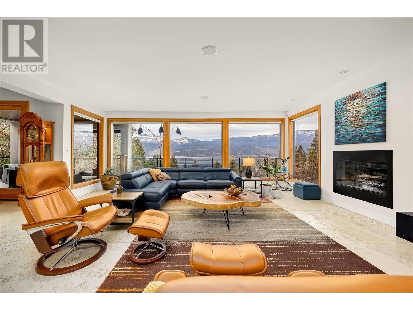 LAKE COUNTRY, British Columbia, V4V 1B3, CA, 5 Bedrooms Bedrooms, ,4 BathroomsBathrooms,Residential,For Sale,1838112