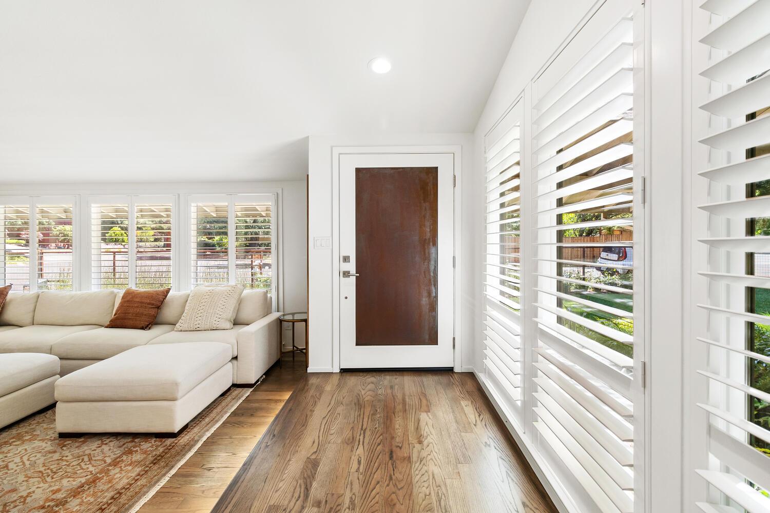 Carmichael, California, 95608, United States, 4 Bedrooms Bedrooms, ,3 BathroomsBathrooms,Residential,For Sale,1986318