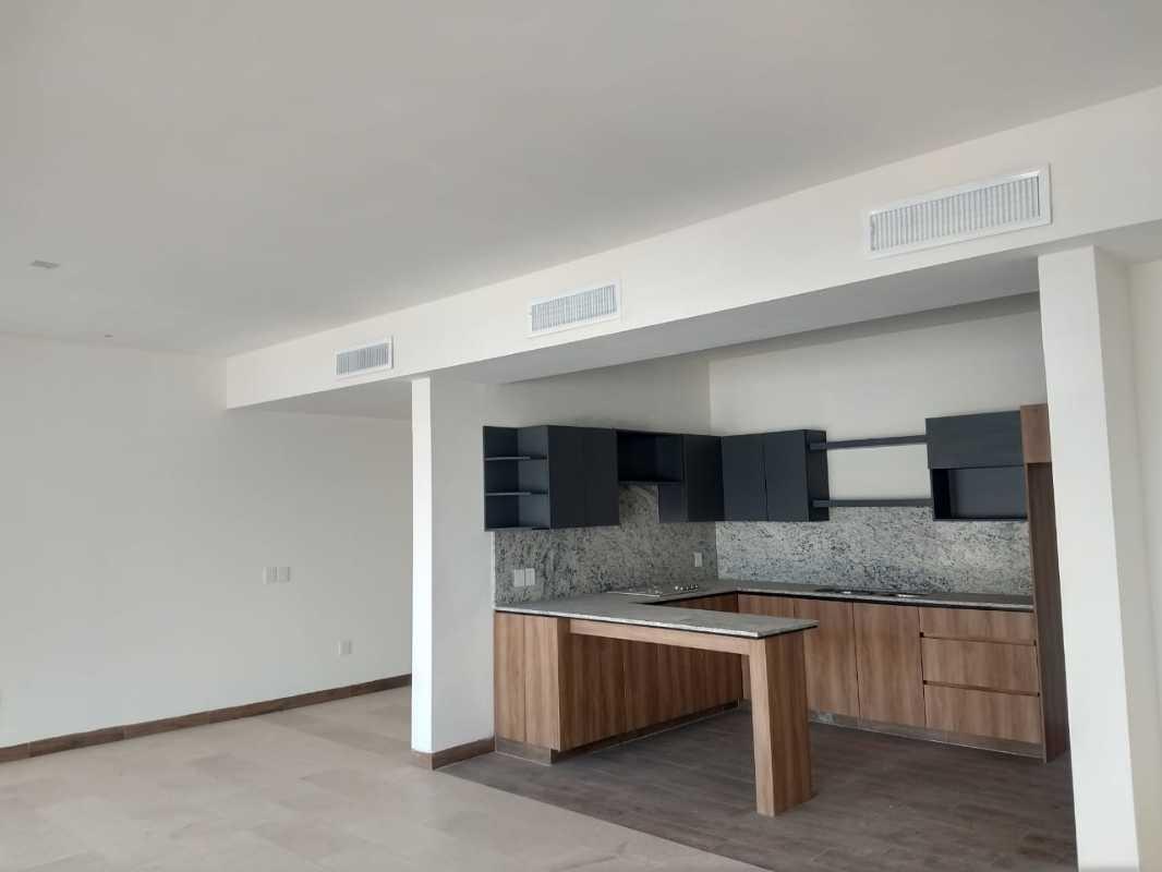 CERRADA JUNCO, Torreón, Coahuila de Zaragoza, 27023, Mexico, 3 Bedrooms Bedrooms, ,3 BathroomsBathrooms,Residential,For Sale,CERRADA JUNCO,1233813