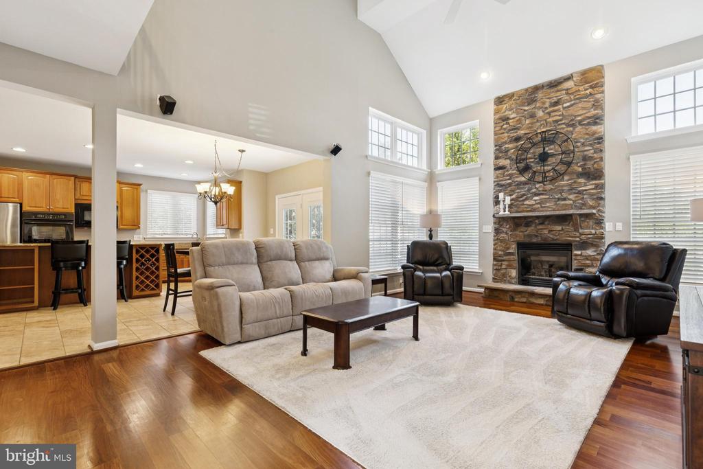 Aldie, Virginia, 20105, United States, 4 Bedrooms Bedrooms, ,4 BathroomsBathrooms,Residential,For Sale,1904270