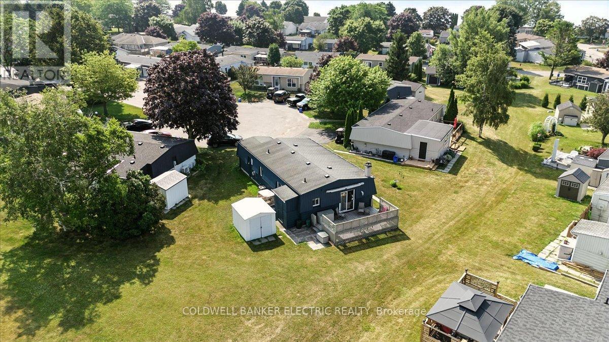 CLARINGTON (NEWCASTLE), Ontario, L1B 1A8, CA, 2 Bedrooms Bedrooms, ,1 BathroomBathrooms,Residential,For Sale,1891909