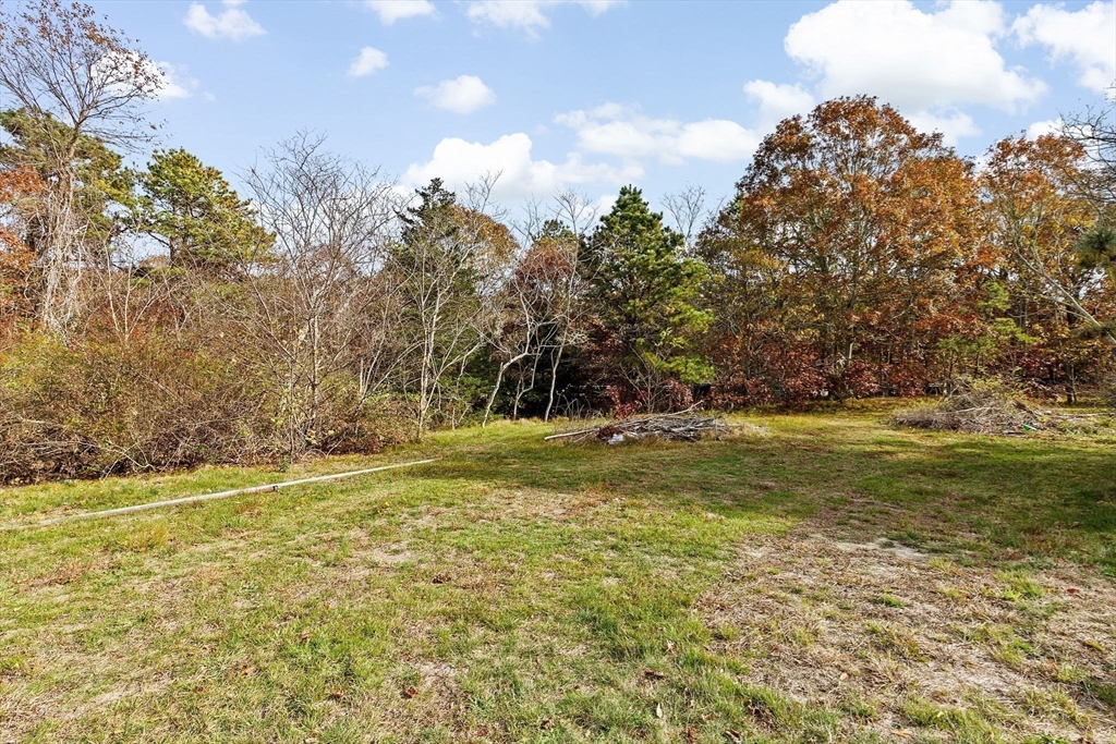 Dennis, Massachusetts, 02660, United States, 3 Bedrooms Bedrooms, ,2 BathroomsBathrooms,Residential,For Sale,1991064