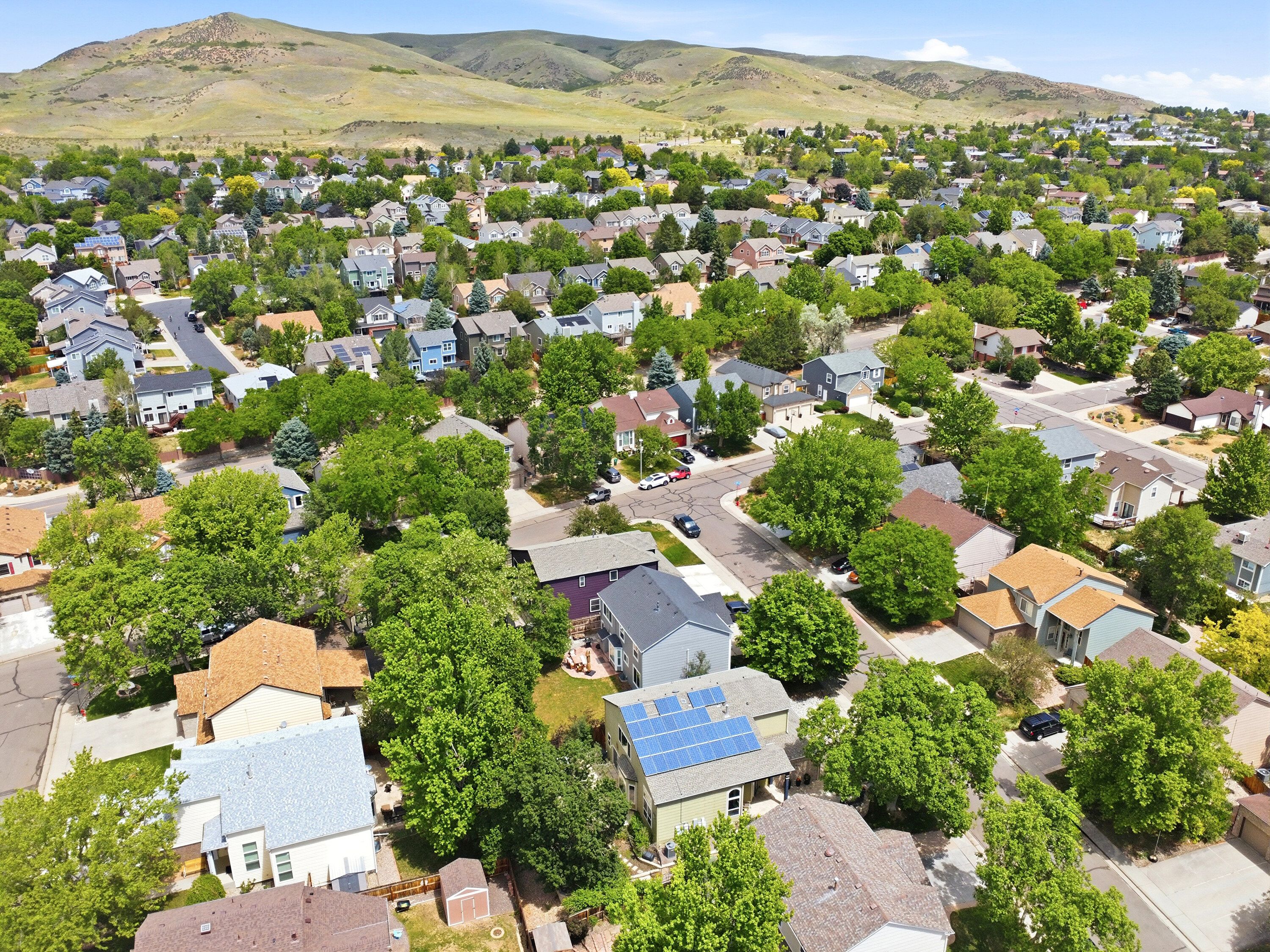  Seller is entertaining all offers  Exceptional opportunity in Hutchinson
