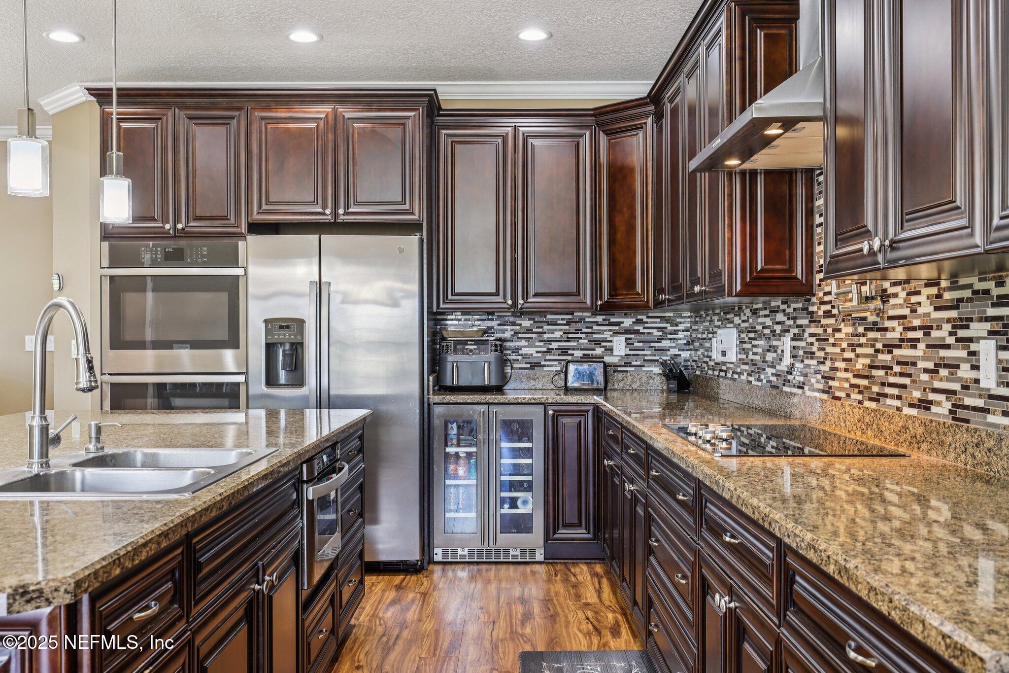Jacksonville, Florida, 32219, United States, 5 Bedrooms Bedrooms, ,7 BathroomsBathrooms,Residential,For Sale,1907594