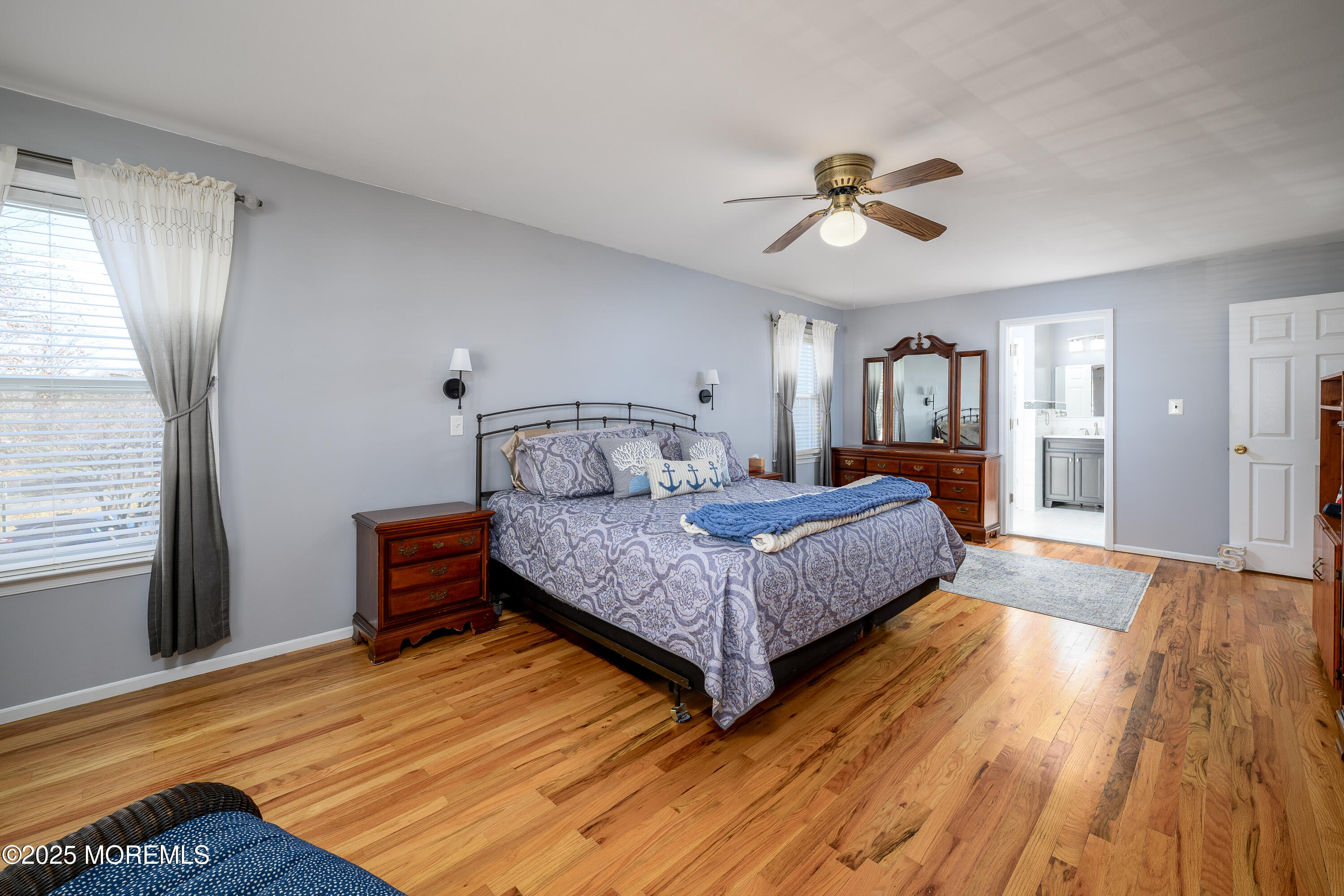 Manalapan, New Jersey, 07726, United States, 4 Bedrooms Bedrooms, ,3 BathroomsBathrooms,Residential,For Sale,2003393