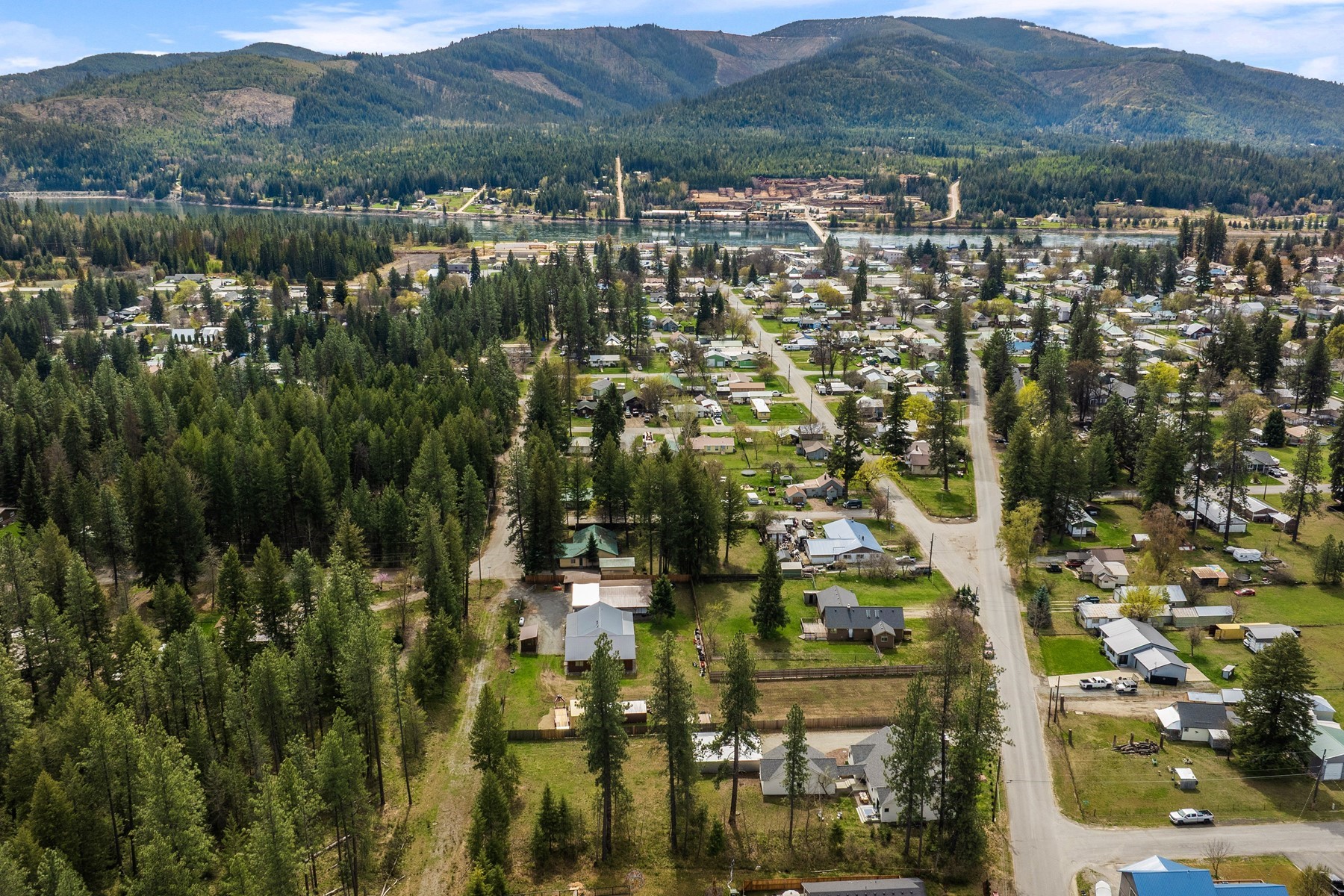  River Town Revival - 物件實景