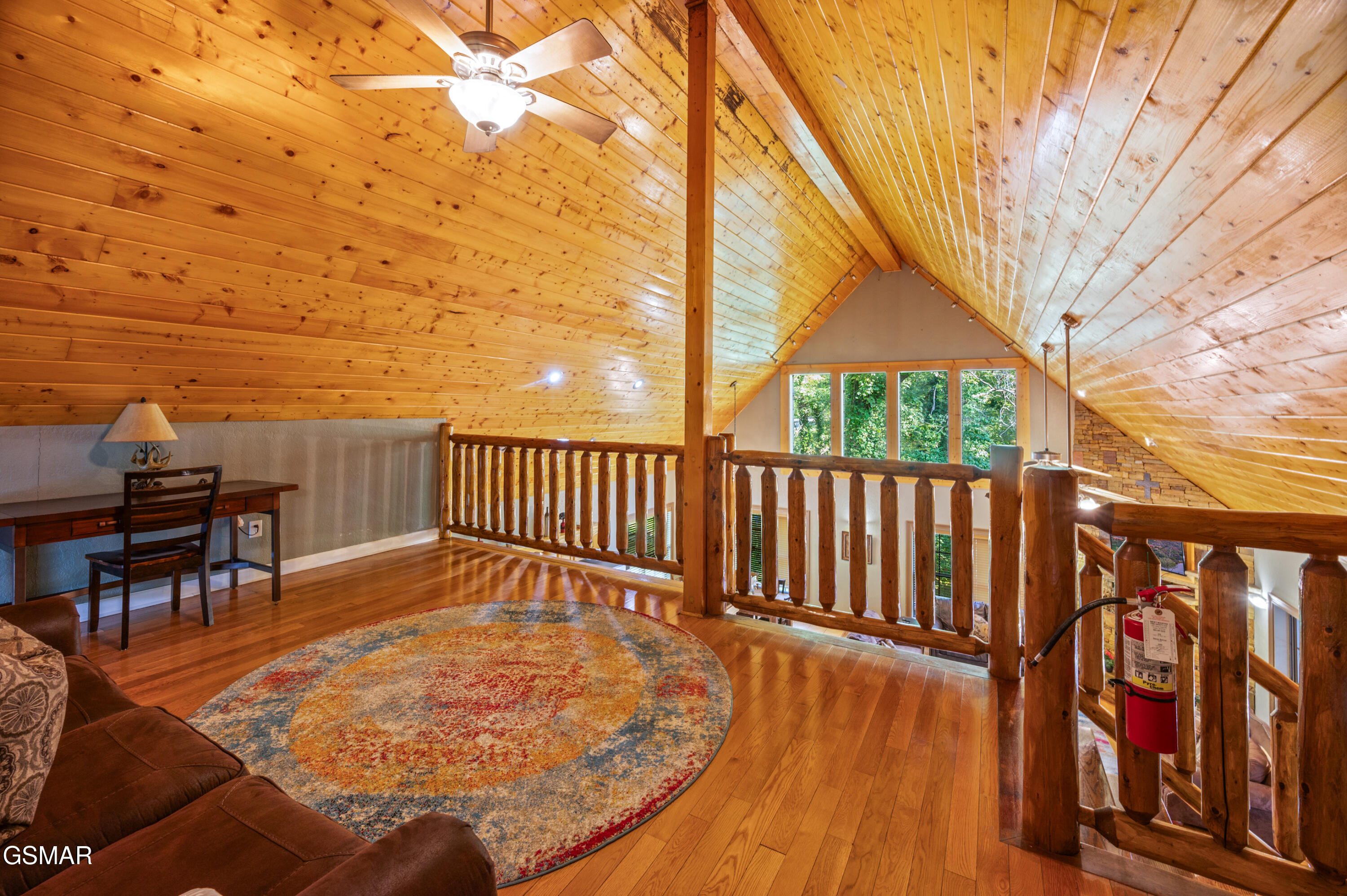 Sevierville, Tennessee, 37876, United States, 3 Bedrooms Bedrooms, ,5 BathroomsBathrooms,Residential,For Sale,1978747